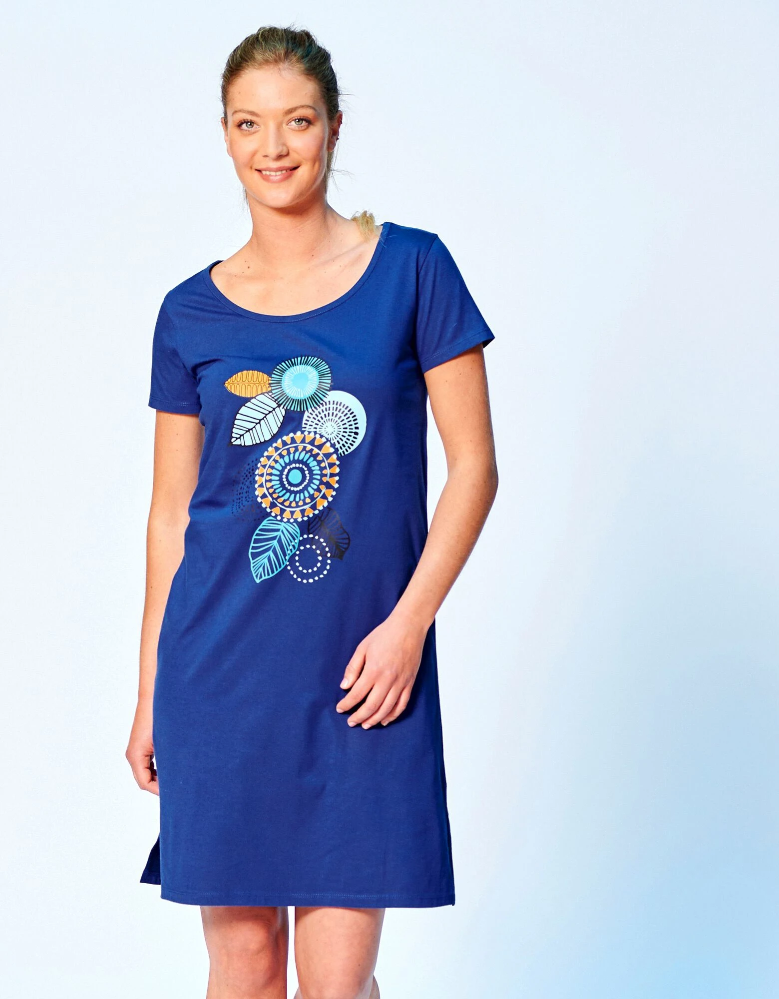 Chemise de nuit courte manches courtes motif "rosaces" Blancheporte Chemise De Nuit Courte Manches Courtes Motif "rosaces" -Blancheport en ligne