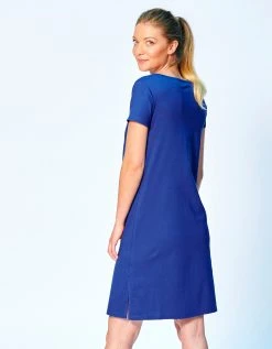 Blancheporte Chemise De Nuit Courte Manches Courtes Motif "rosaces" 2 Blancheporte Chemise De Nuit Courte Manches Courtes Motif "rosaces" -Blancheport en ligne 703208 C01 zoomx vue3