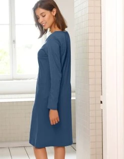 Blancheporte Chemise De Nuit Longue - Imprimé Fantaisie 2 Blancheporte Chemise De Nuit Longue - Imprimé Fantaisie -Blancheport en ligne 703219 C00 zoomx vue3