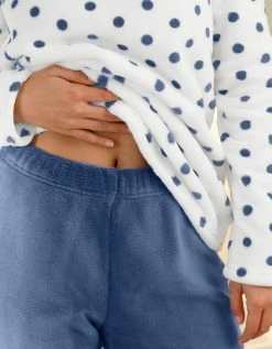 Blancheporte Pyjama Polaire Imprimé Pois Toucher Peluche Manches Longues 4 Blancheporte Pyjama Polaire Imprimé Pois Toucher Peluche Manches Longues -Blancheport en ligne 703435 C04 zoomx vue5