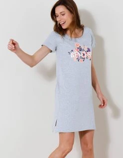 Blancheporte Chemise De Nuit Courte Imprimé "Rêveuse" 3 Blancheporte Chemise De Nuit Courte Imprimé "Rêveuse" -Blancheport en ligne 703482 C01 zoomx vue4