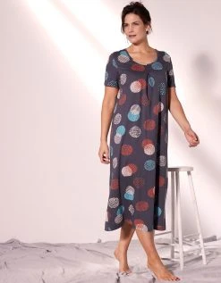 Blancheporte Chemise De Nuit Longue Imprimée Graphique 4 Blancheporte Chemise De Nuit Longue Imprimée Graphique -Blancheport en ligne 703503 C01 zoomx vue5