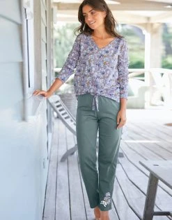 Blancheporte Pantalon Pyjama Coton Imprimé Placé "pétales" 2 Blancheporte Pantalon Pyjama Coton Imprimé Placé "pétales" -Blancheport en ligne 703621 C01 zoomx vue3