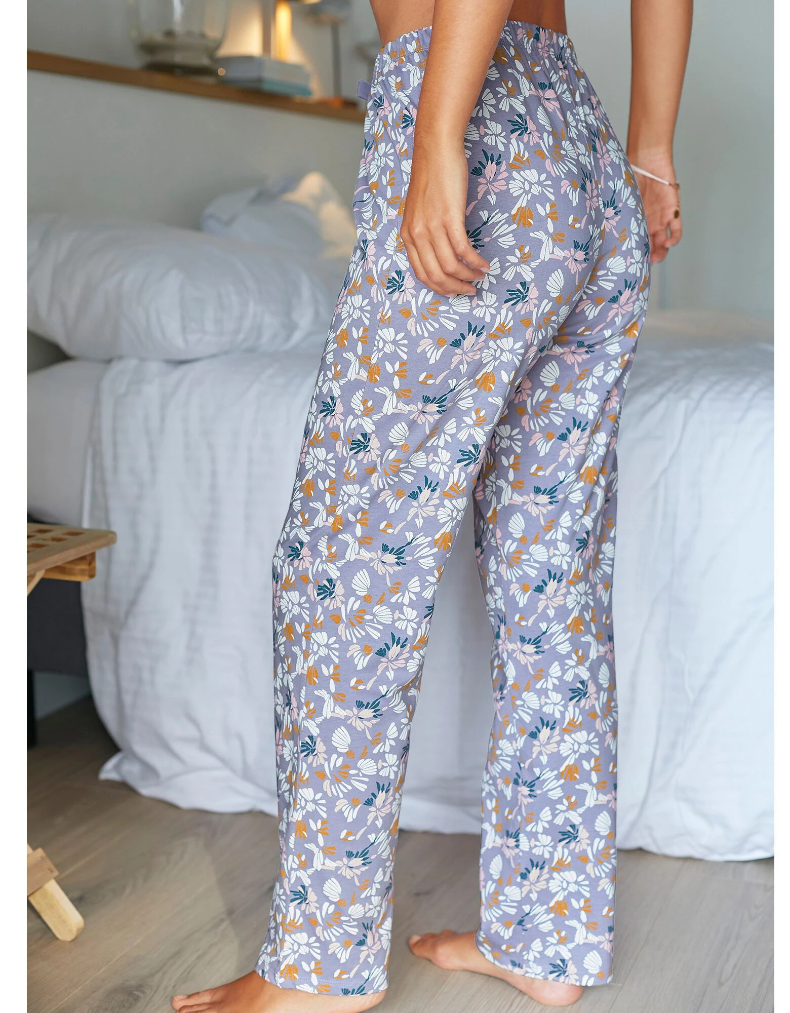 Pantalon pyjama coton imprimé "pétales" Blancheporte Pantalon Pyjama Coton Imprimé "pétales" -Blancheport en ligne