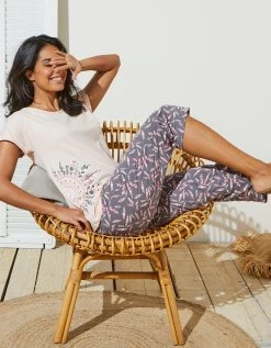 Blancheporte Pyjama Pantacourt En Jersey Imprimé Plumes Avec Pochon Assorti