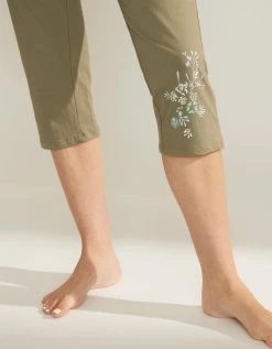 Blancheporte Pantacourt De Pyjama Imprimé Placé Fleurs -Blancheport en ligne 703702 C00 zoomx vue4