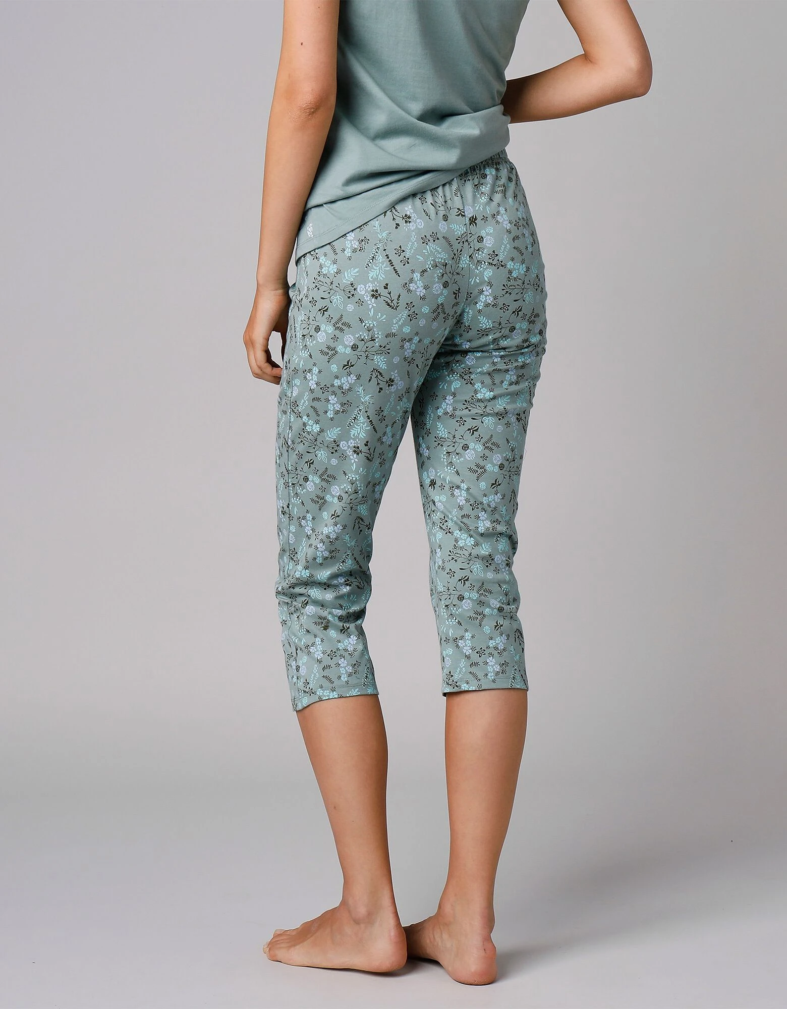 Pantacourt de pyjama imprimé fleurs Blancheporte Pantacourt De Pyjama Imprimé Fleurs -Blancheport en ligne