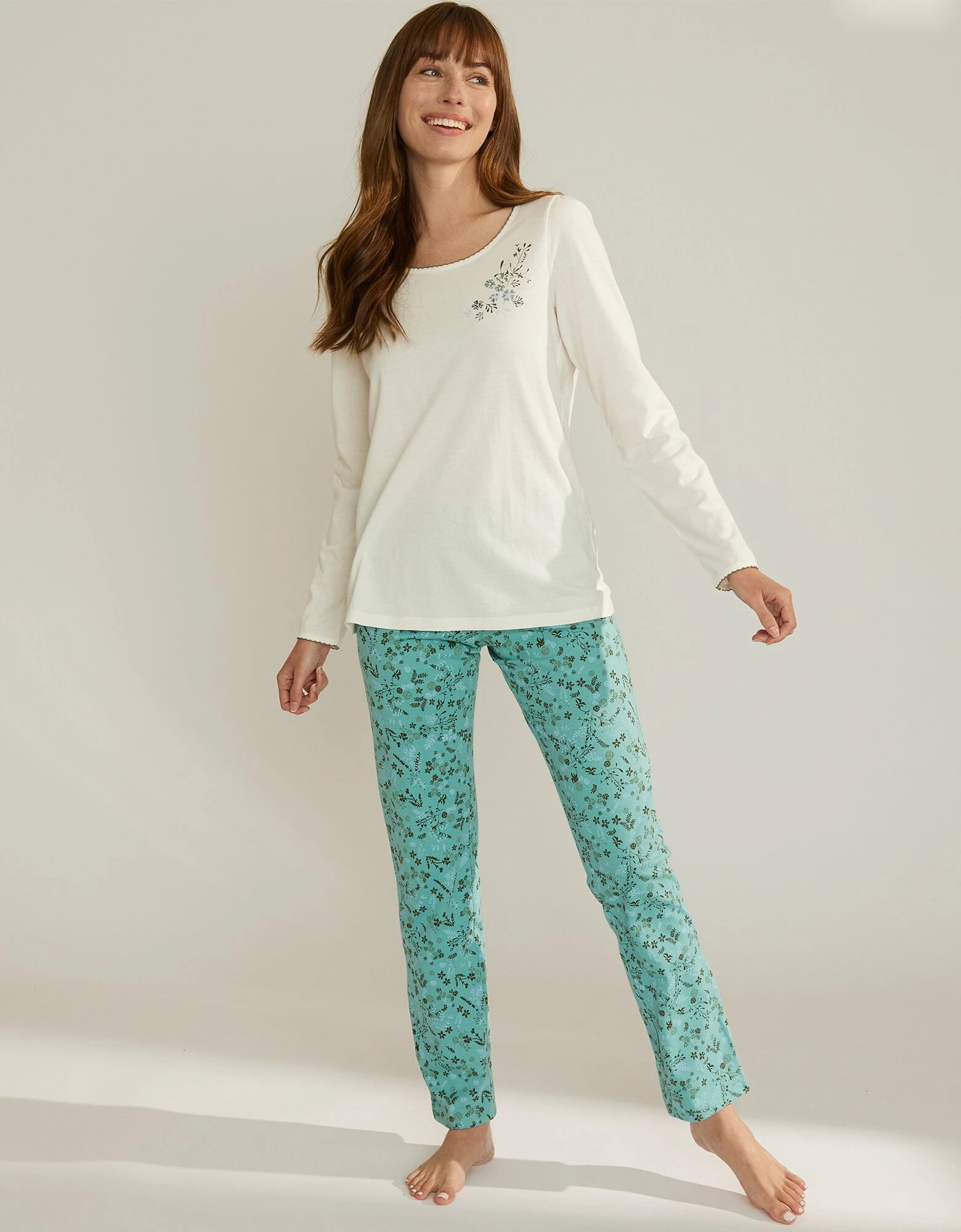 Pantalon de pyjama imprimé fleurs Blancheporte Pantalon De Pyjama Imprimé Fleurs -Blancheport en ligne