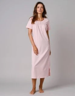 Blancheporte Chemise De Nuit Longue Manches Courtes Unie