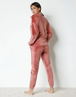 Blancheporte Pyjama Velours Stretch Manches Longues Col Boutonné 5 Blancheporte Pyjama Velours Stretch Manches Longues Col Boutonné -Blancheport en ligne 703933 C02 zoomx vue6