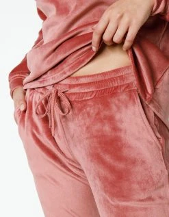 Blancheporte Pyjama Velours Stretch Manches Longues Col Boutonné 6 Blancheporte Pyjama Velours Stretch Manches Longues Col Boutonné -Blancheport en ligne 703933 C02 zoomx vue7