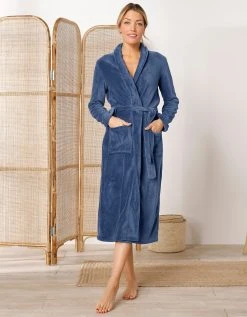 Blancheporte Peignoir Polaire Toucher Peluche Manches Longues, Longueur 115 Cm 2 Blancheporte Peignoir Polaire Toucher Peluche Manches Longues, Longueur 115 Cm -Blancheport en ligne 704398 C07 zoomx vue3