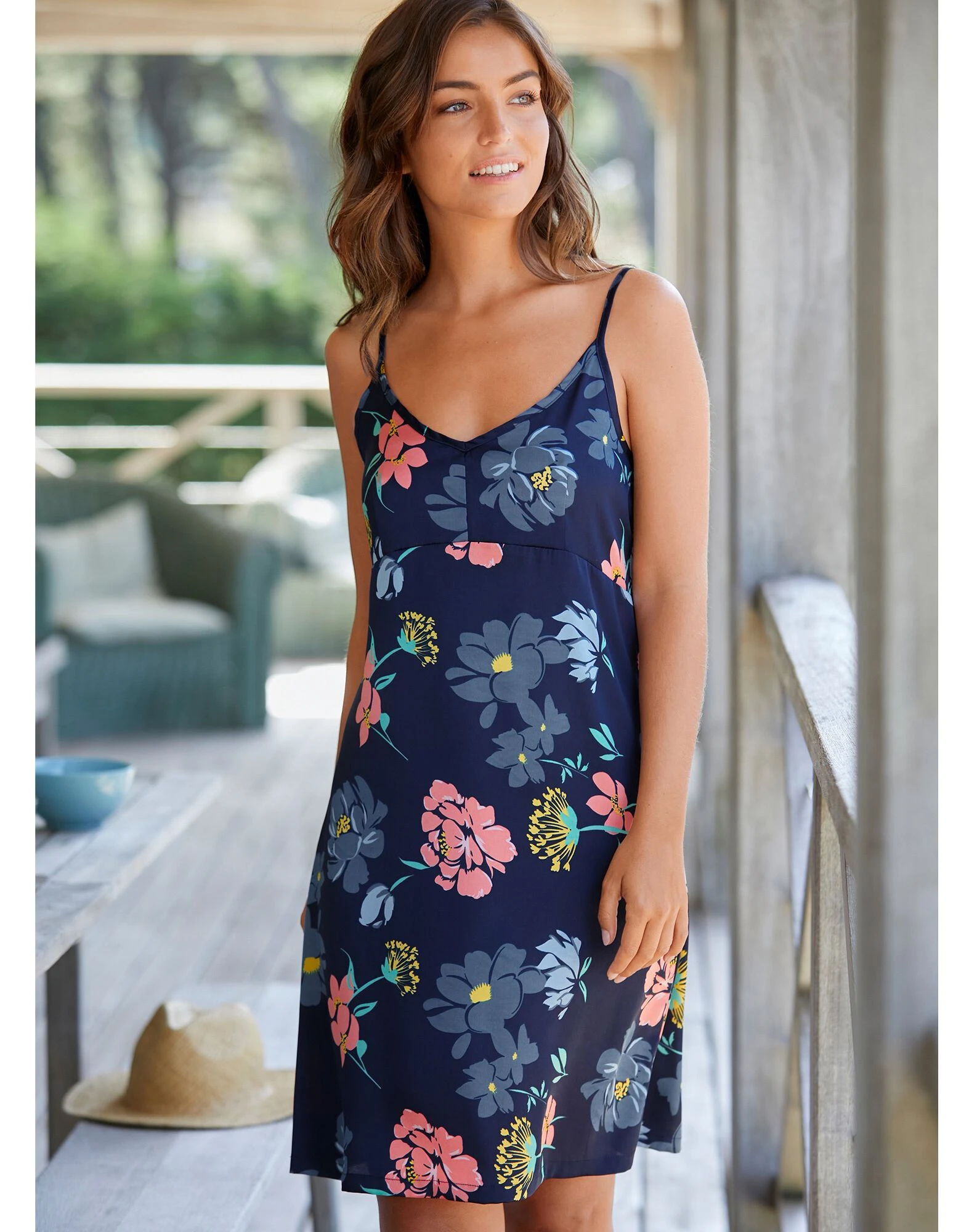 Nuisette satin imprimé floral Blancheporte Nuisette Satin Imprimé Floral -Blancheport en ligne