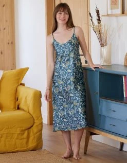 Blancheporte Nuisette Longue Satin Imprimé -Blancheport en ligne 706174 C01 zoomx vue3